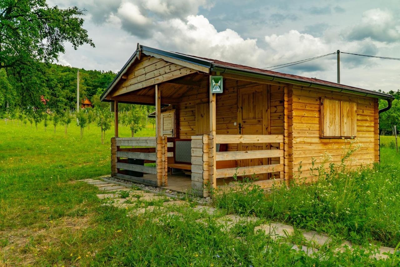 Chata Hlboke Bojnice Exteriér fotografie